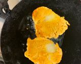 A picture of step 6 of Boiled Aloo tawa pakore.