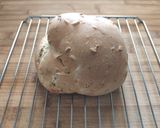 Foto del paso 3 de la receta: Pan con pipas y pasas