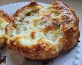 Une image de l'étape 5 de Feuilletés aux champignons, crème et fromage.