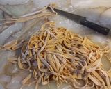 Foto del paso 5 de la receta: Como hacer fideos caseros