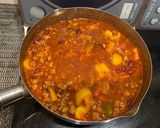 A picture of step 4 of Vegan chilli con carne.