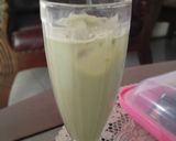 Foto langkah ke 3 dari resep Es green tea latte.