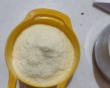 A picture of step 2 of Custard powder.