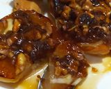 Foto del paso 2 de la receta: Membrillos Asados  Con Frutos Secos