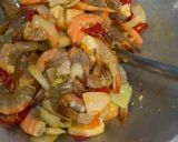 Foto langkah ke 4 dari resep Udang Saus Padang.