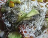 A picture of step 2 of Avocado capsicum sweet corn pizza.