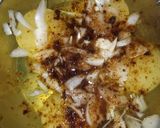 A picture of step 4 of Yam and egg with cabbage source.