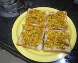 A picture of step 4 of Vegetables cheese sandwich.