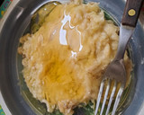 Foto del paso 1 de la receta: Budín húmedo de bananas y yogur sin azúcar con frutas escurridas
