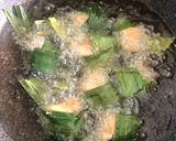 Foto langkah ke 5 dari resep Ayam Pandan.