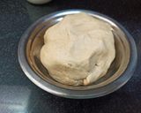 A picture of step 1 of Methi paneer mini parata.