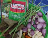 Foto langkah ke 1 dari resep Soto Ayam Santan.