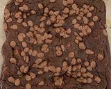 Foto langkah ke 2 dari resep Brownies Pisang Peanut Butter, Lembut, Simple, Tepung Terigu, Tanpa Mixer.