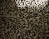 A picture of step 2 of Lobia chaat.
