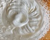 Hình bước làm 2 của món 💚 Bánh Bông Lan Phú Sĩ - Bông Lan Lá Dứa Hấp (Gâteau aux feuilles de pandan cuit à la vapeur)