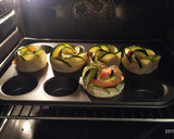Foto del paso 7 de la receta: Flores de calabacín, salmón y queso