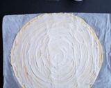 Une image de l'étape 3 de Tarte fine aux courgettes.
