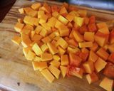 Foto del paso 2 de la receta: Churrascos con arroz salteados con verduras de todo tipo