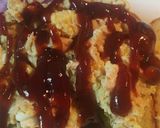 A picture of step 6 of Fried Egg and Salmon Sandwich.