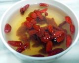 A picture of step 1 of Goji Berries Vegan Rice.