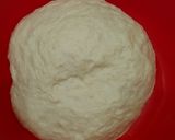 Hình bước làm 1 của món Bánh mì cuộn xúc xích