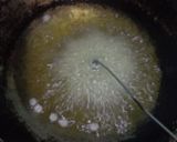 Foto langkah ke 4 dari resep Kembang Goyang.