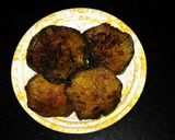 A picture of step 3 of Brinjal Fry.