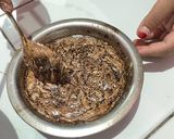Foto langkah ke 4 dari resep Brownies Coklat Kukus.