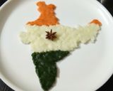 A picture of step 6 of Tricolour semolina halwa.