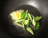 A picture of step 2 of Raw Papaya Sambharo.