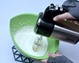 Foto langkah ke 2 dari resep Ketagih Cup Mini 1 Telur Jadi 25 Cups.
