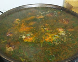 Foto del paso 6 de la receta: Paella de espinacas, garbanzos y costillas