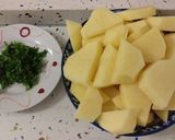 Foto del paso 4 de la receta: Cazón con guisantes y patatas