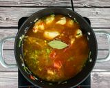 A picture of step 5 of Giouvetsi with Chicken.