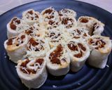 Foto langkah ke 4 dari resep Roti Gulung Abon.