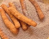 Churros, csokis karamellel recept fázis 11 fotója