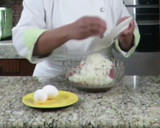 Foto del paso 2 de la receta: Albóndigas rellenas de queso crema