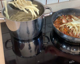 Foto del paso 7 de la receta: Pasta con calamares y alcachofas