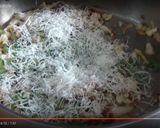 A picture of step 7 of Spätzle.