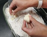 Zöldfűszeres tejföl kabátban sült sertés karaj mozzarellával recept fázis 5 fotója