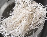 รูปขั้นตอนการทำที่ 2 ของ ก๋วยจั๊บญวน