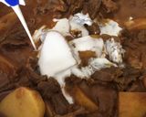 Gambar langkah 3 resipi Kari Daging.