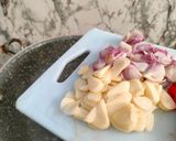 Foto langkah ke 1 dari resep Tumis Pepaya Muda.