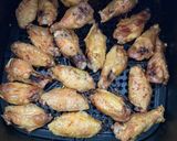 Foto del paso 2 de la receta: Alitas buffalo en freidora de aire (aptas keto)