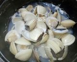 Hình bước làm 5 của món Canh Chua Nghêu Rau Nhút