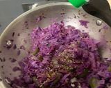 A picture of step 3 of Purple cabbage roll.