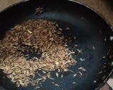 A picture of step 3 of Maida wala aloo ka paratha.