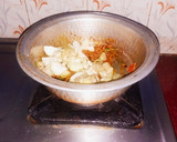 "பீர்க்கங்காய் முட்டை பொறியல்" ரெசிபி ஸ்டேப் 3 புகைப்படம்