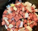 A picture of step 2 of Luncheon Meat Veggie Pasta.