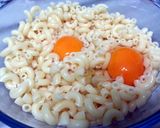 A picture of step 1 of Mac And CheeseWIith Creamy Sweetcorn.